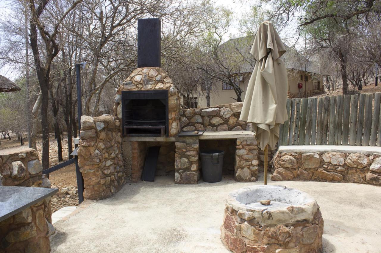 Thabaledi Game Lodge Beestekraal  Buitenkant foto